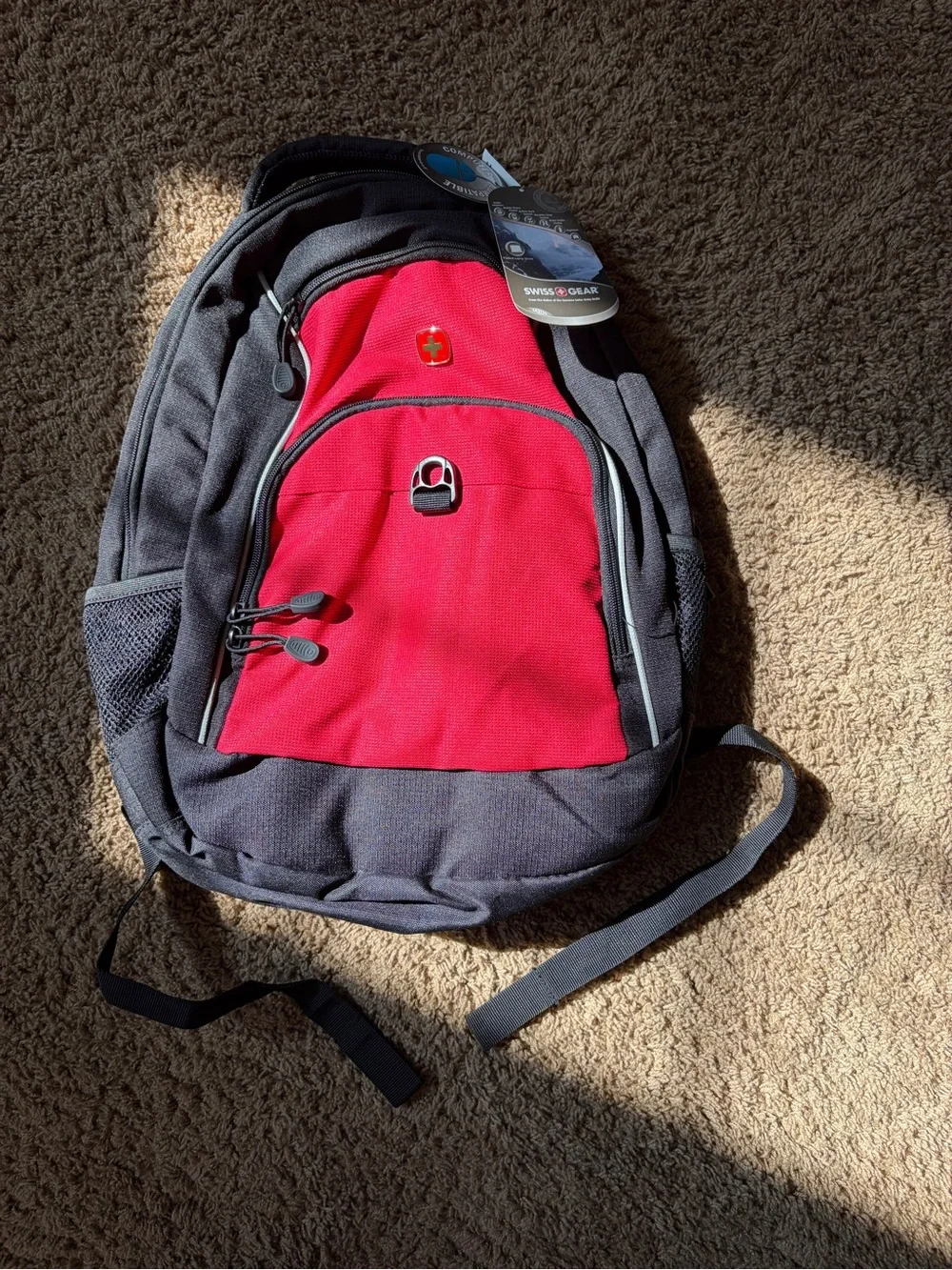 NWT SwissGear Red and Black Everyday Travel Back Pack